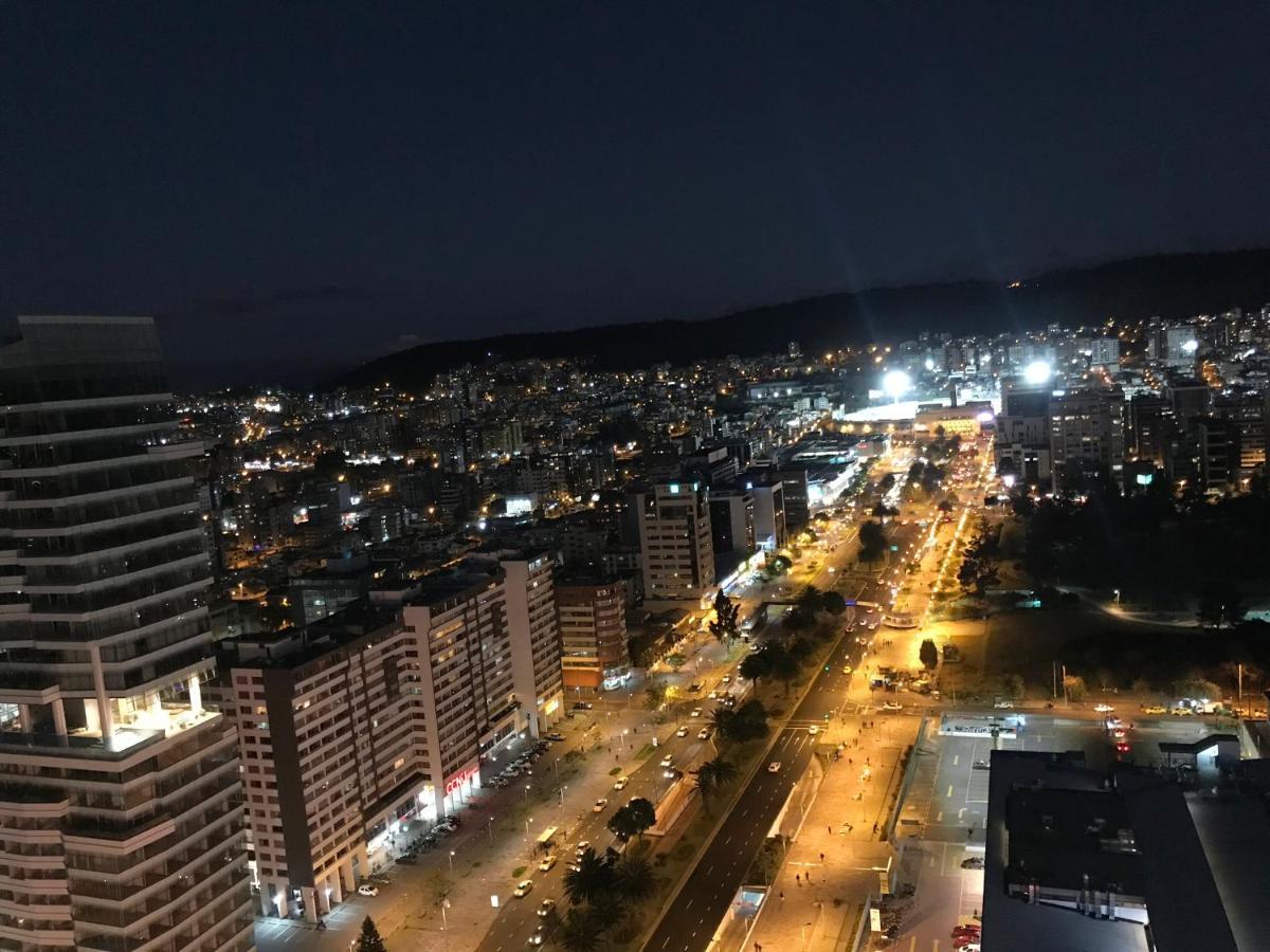 Nueva Suite-Piso 21 Vista La Carolina @One Quito Ngoại thất bức ảnh