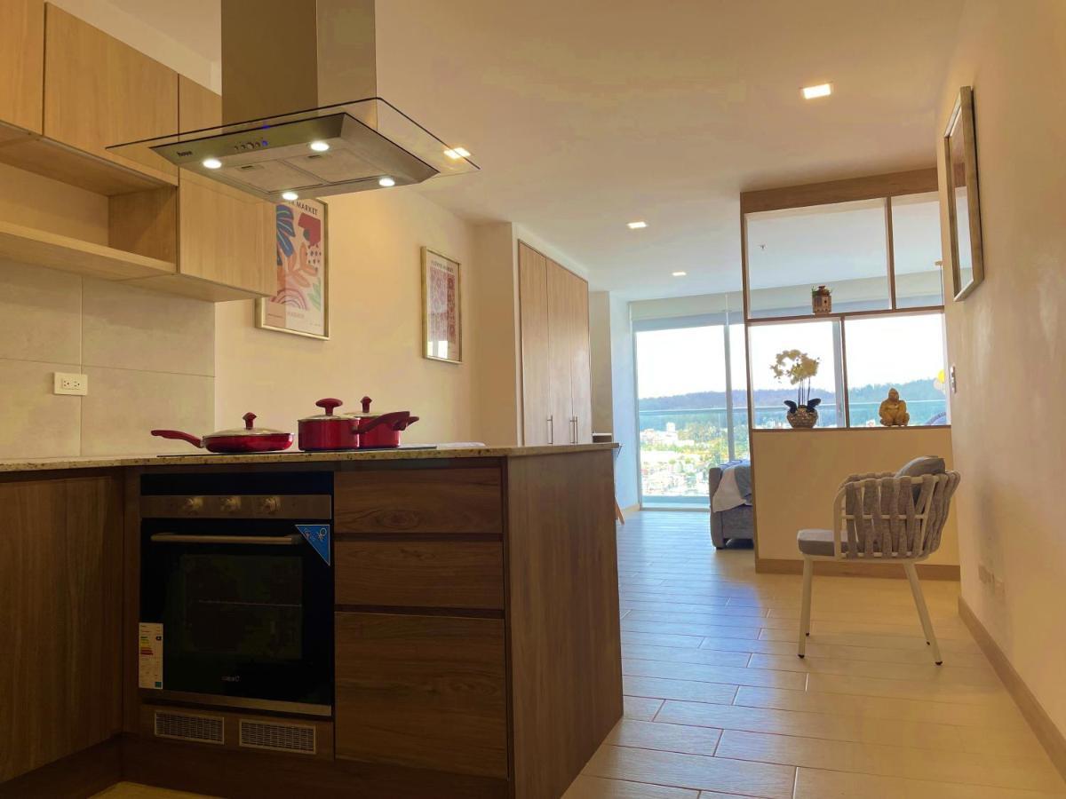 Nueva Suite-Piso 21 Vista La Carolina @One Quito Ngoại thất bức ảnh